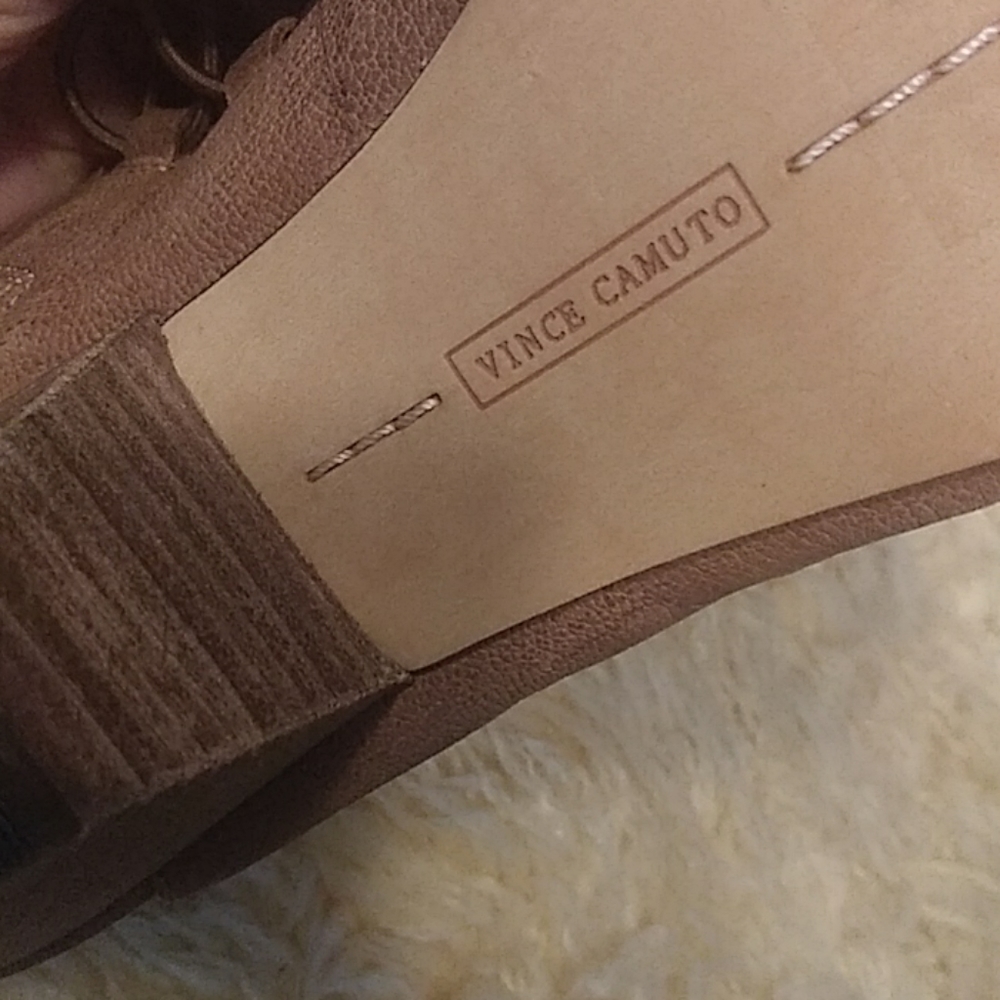 Vince Camuto leather sandals as 10 NWT - Picture 4 of 5